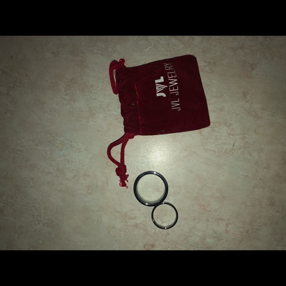 WEDDING BANDS - Picture 4 of 5